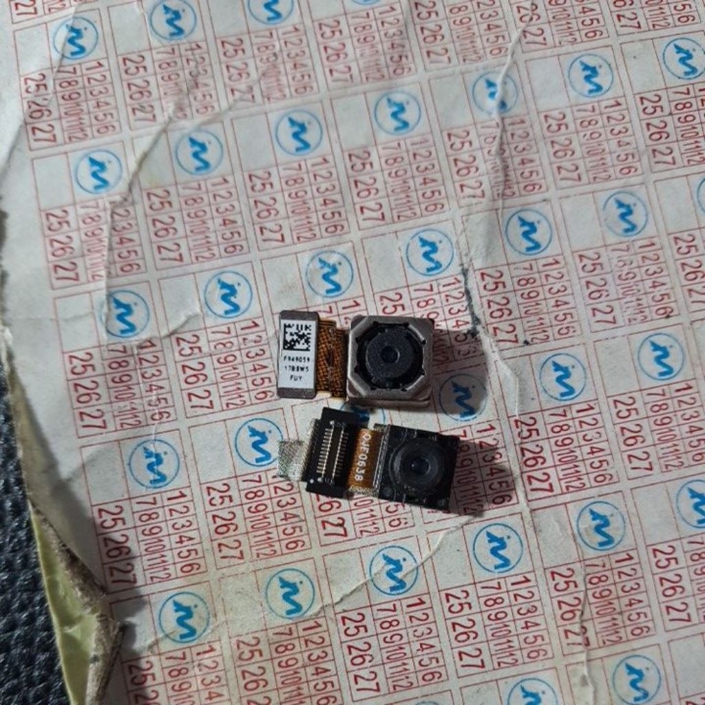 kamera oppo f5 ori bekas.