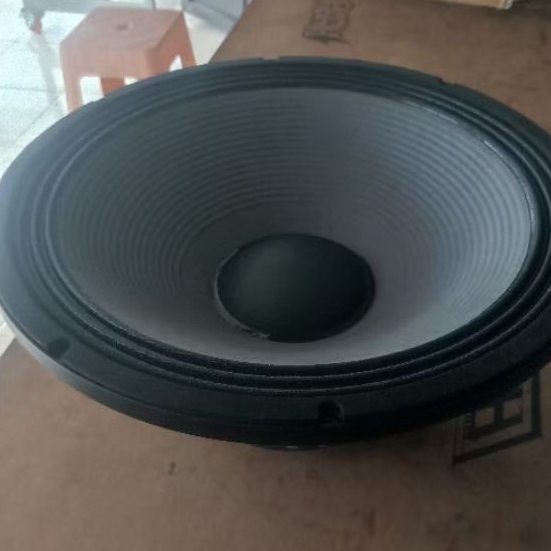 PASLINE 18 LW2400 Speaker Subwoofer 18 Inch Professional 2400W Bass Lapangan Karaoke Sound System
