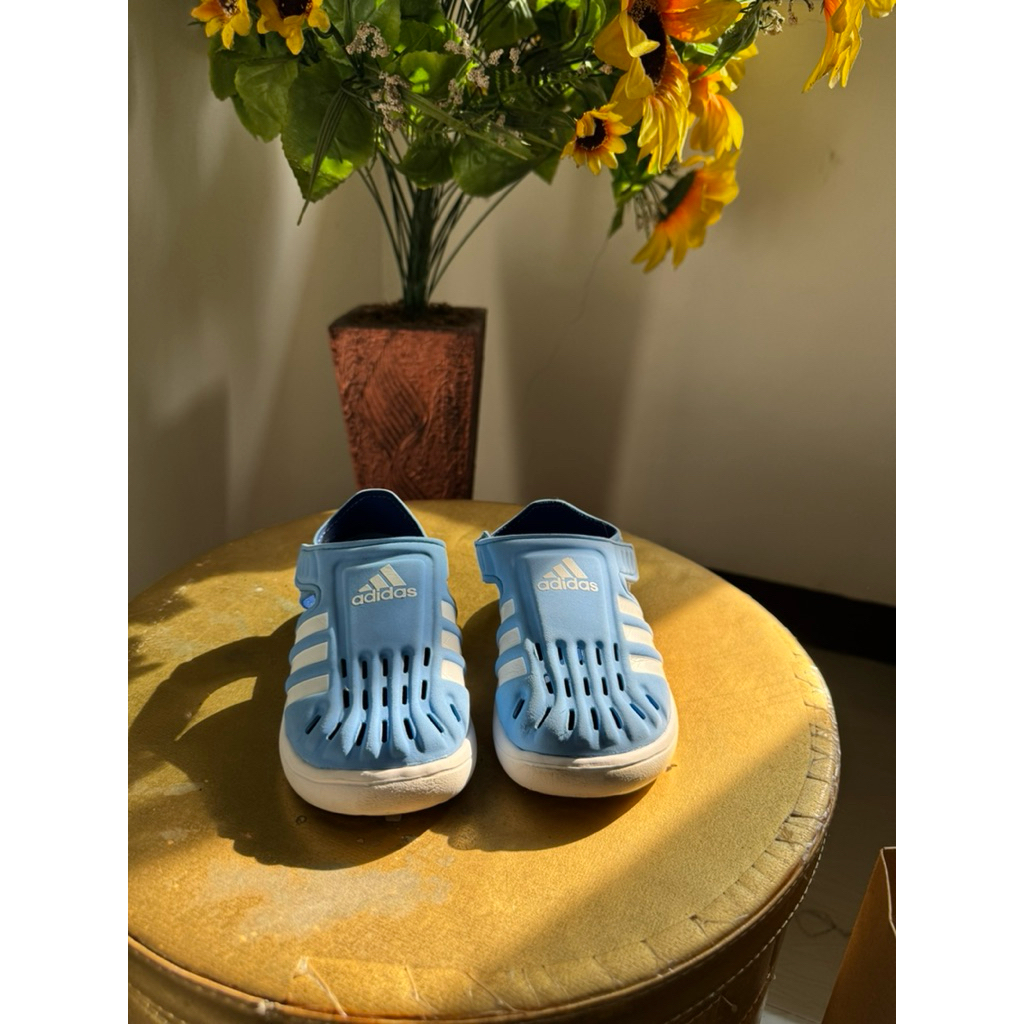 Sandal Anak Adidas Original Biru Size 27 (insole 15,5-16cm) Pink Size 33 (insole 20-20,5cm) Preloved