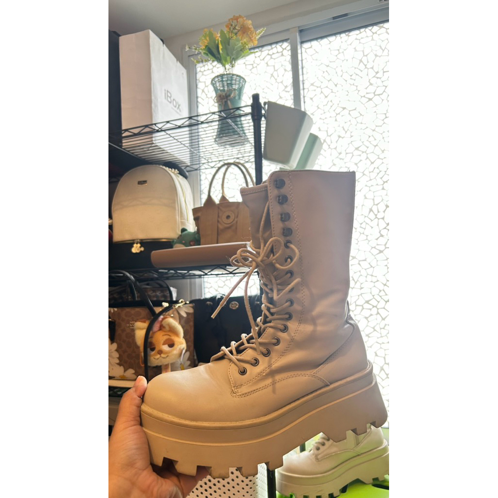Preloved Boots Wanita