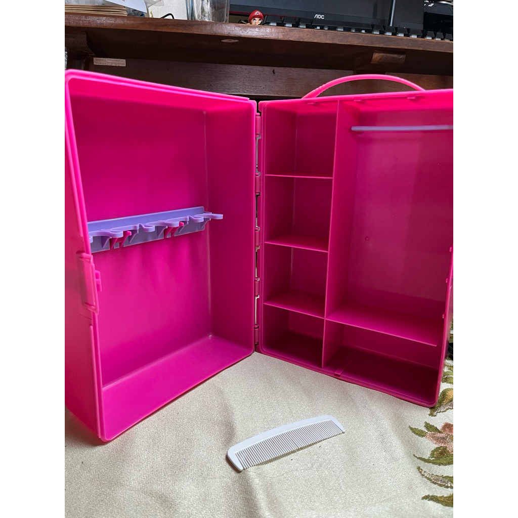 lemari barbie/box penyimpanan barbie original