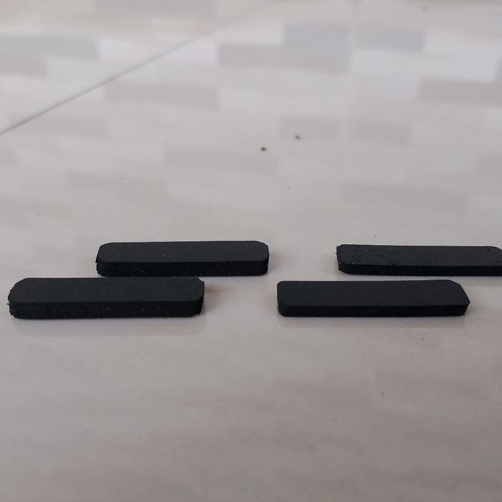 DIY Karet Kaki Laptop Acer A514-51| Rubber Feet Anti Slip | Dudukan Bawah | Harga Satuan | Universal