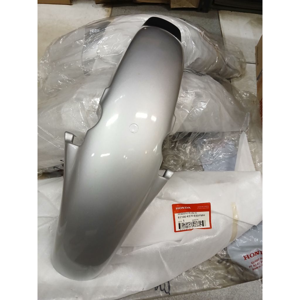 SLEBOR SPAKBOR DEPAN TIGER LAWAS TUGER 2000 MEGAPRO HIU LAMA SILVER ORIGINAL AHM