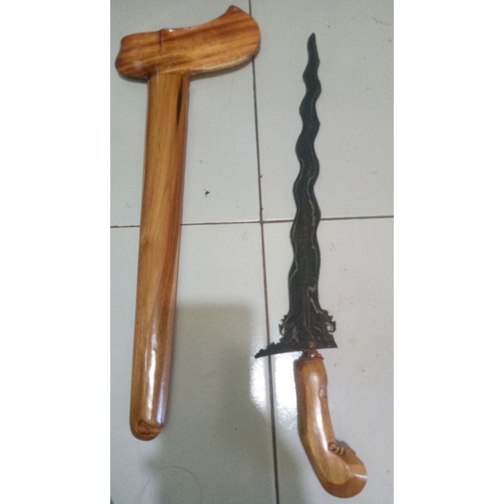 KERIS KARNO TINANDING LUK 13
