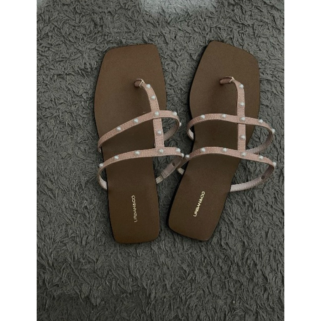 (preloved) Sandal Flat mutiara Strap Urban & Co ori