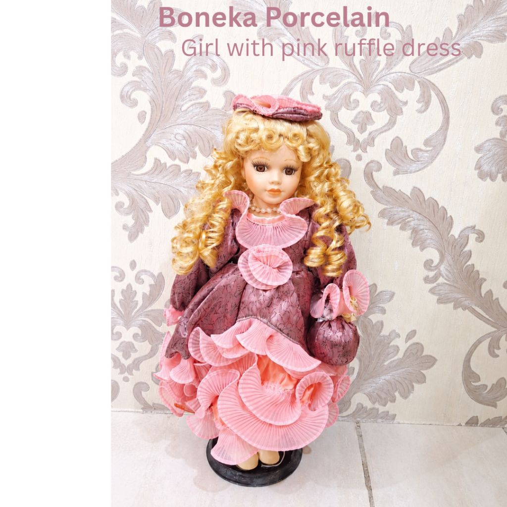 Boneka Porselen Porcelain Doll Girl with Ruffle Dress impor Vintage Mainan Anak Pajangan besar pink 