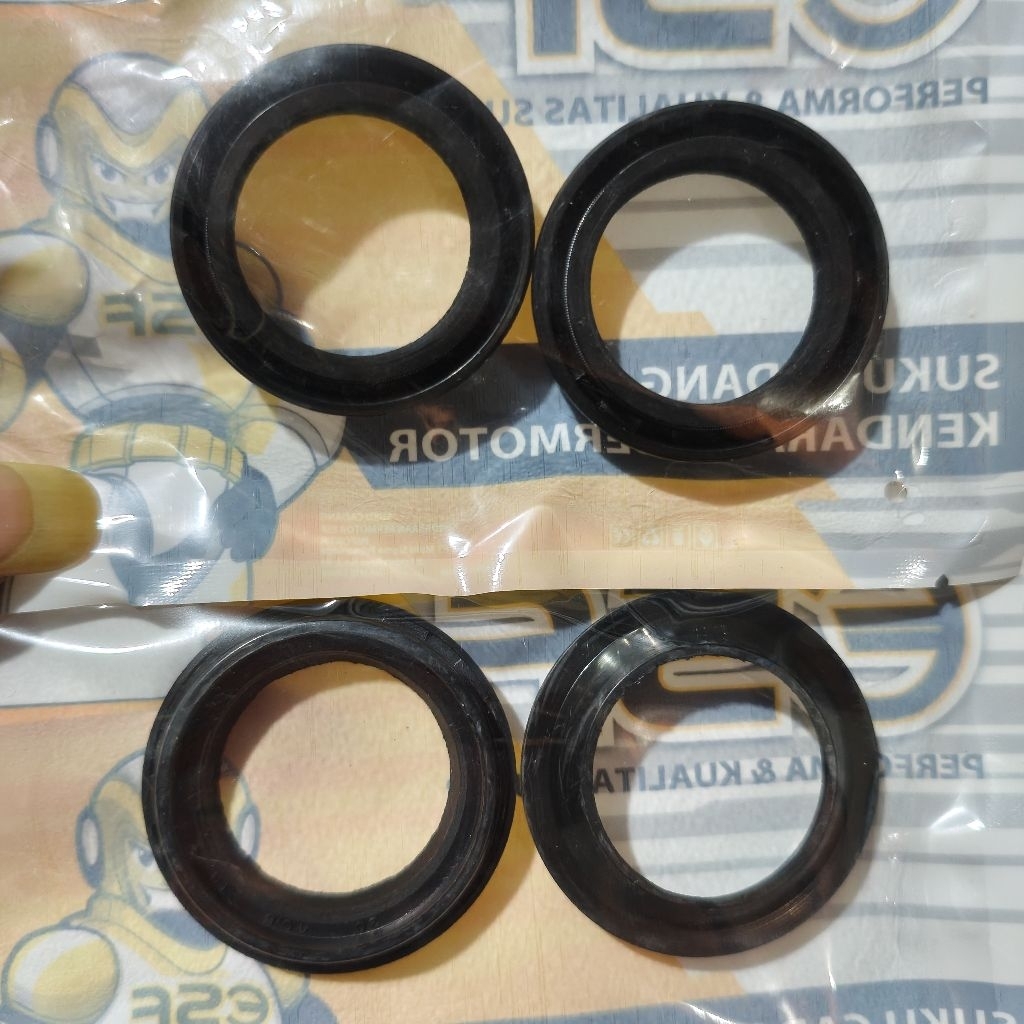 SEAL SHOCK SEAL KARET TUTUP DEBU SHOCK PIAGGIO ZIP 100 / LIBERTY 100