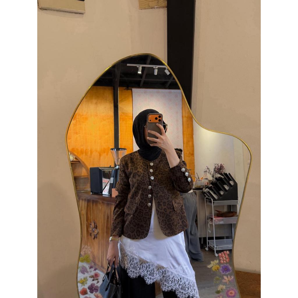 Bellalunabutik - Leka Jaket Motif Leopard Wanita 2026