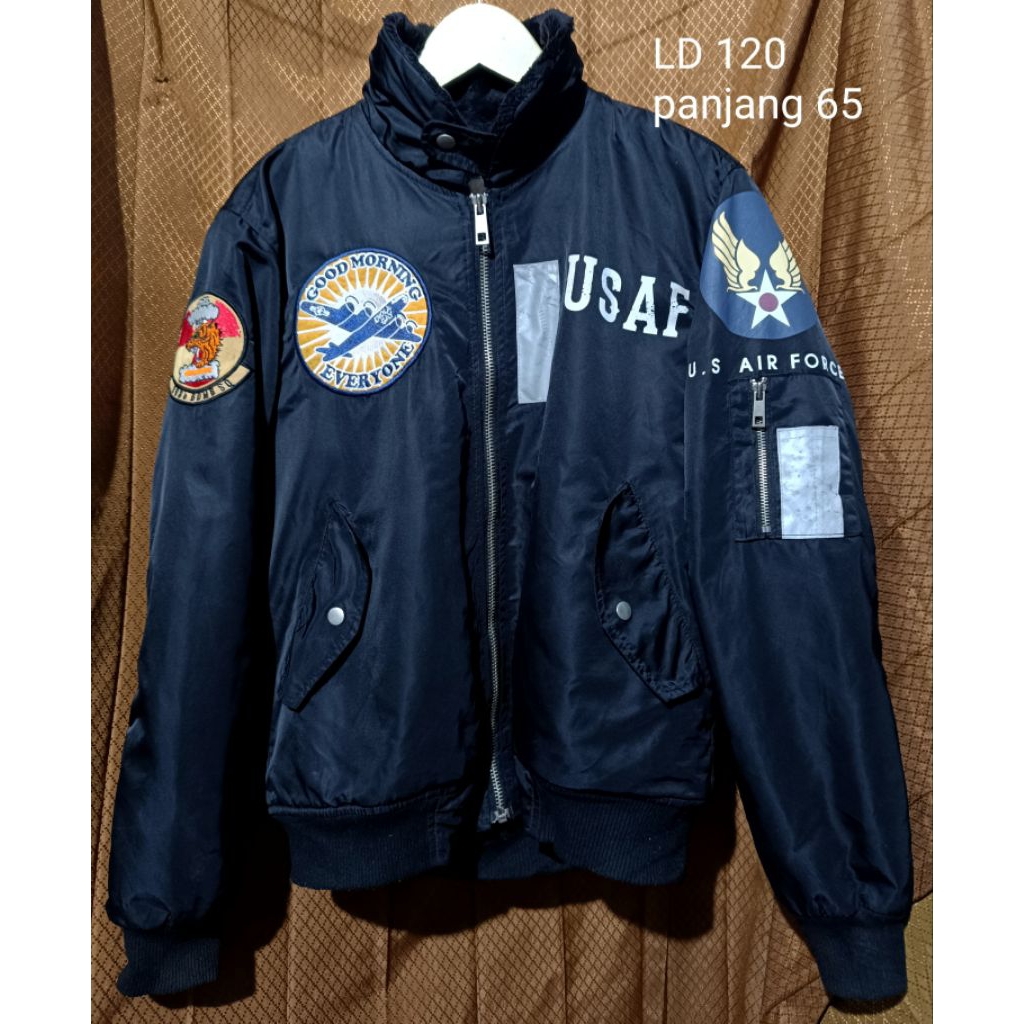 jaket bomber vintage jaket bomber hitam jaket bomber puffer jaket bomber pilot jaket bomber military