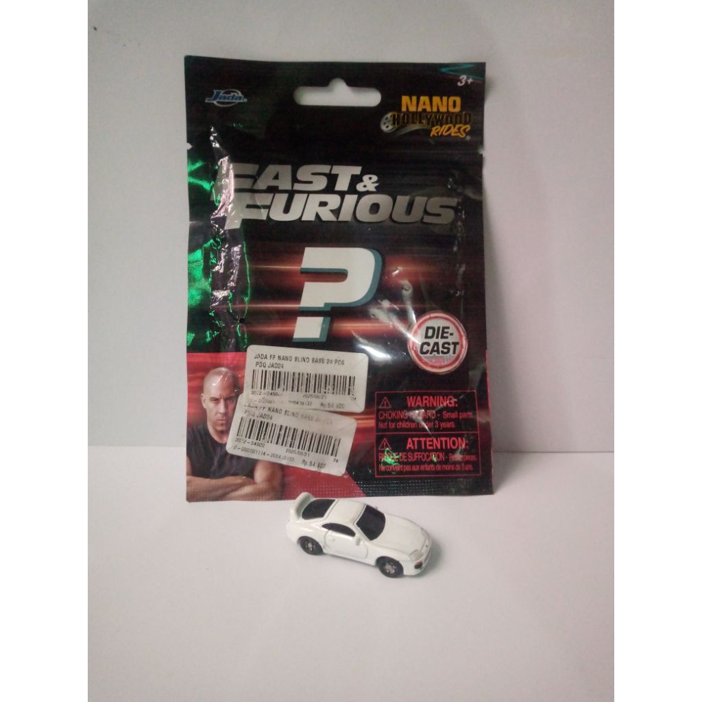 Diecast jada bukan hotwheels Toyota Supra putih