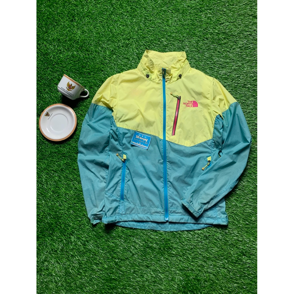 jaket running second TNF