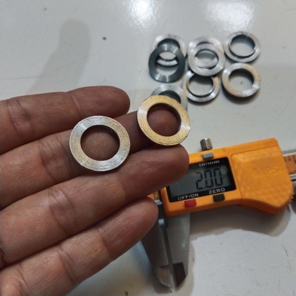 Ring per klep dudukan per klep universal motor Jupiter Mio beat vario125 150