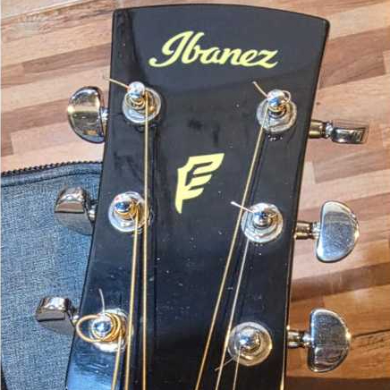 Ibanez PF15ECE Gitar Akustik Elektrik -- -- -- BEKAS - 95% ada paket Gitar+ kemudian Gitar++ dan Git
