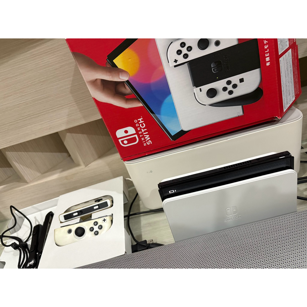 TERMURAH nitendo switch oled white preloved / second