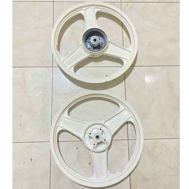 Velg original Daytona palang tiga 3 pnp yamaha fiz fizr F1zr poswan alfa sigma camp