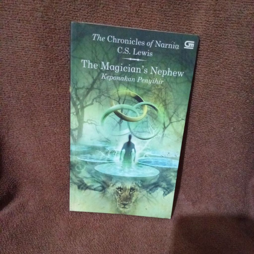 BUKU THE MAGICIAN' S NEPHEW KEPONAKAN PENYIHIR - C.S LEWIS