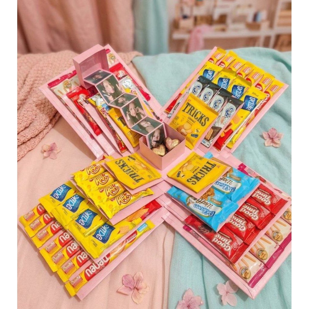 Snack Explosion Box 4 Layer dengan Foto Pop-Up - Kado Unik Ulang Tahun Anniversary