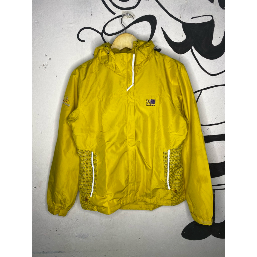 jaket outdoor karrimor gorpcore