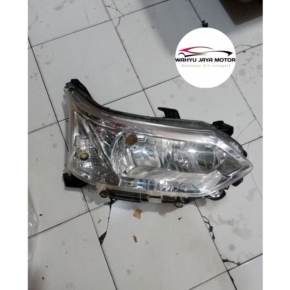 Headlamp lampu depan Avanza 2015-2017 Original Kanan RH