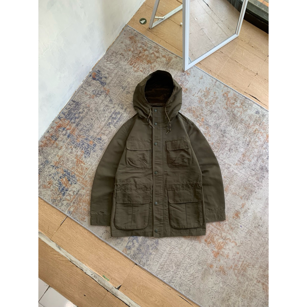 Uniqlo army mountain parka