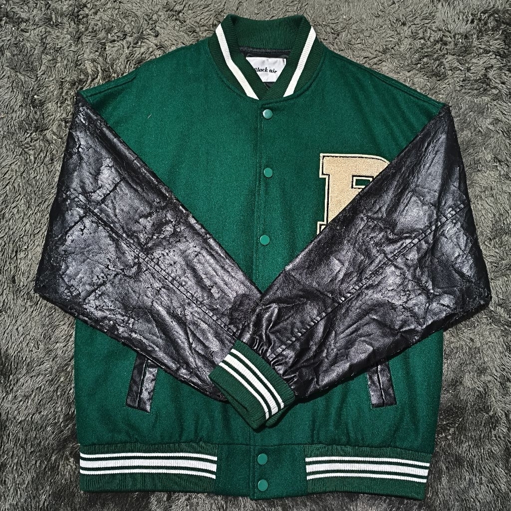 Jacket Bone Varsity Onpoint Streetwear (Preloved)