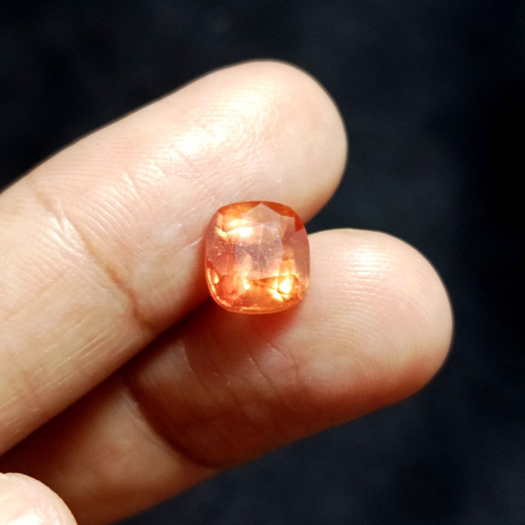 Natural Batu Permata Orange Safir - Orange Sapphire Cutting Octagon