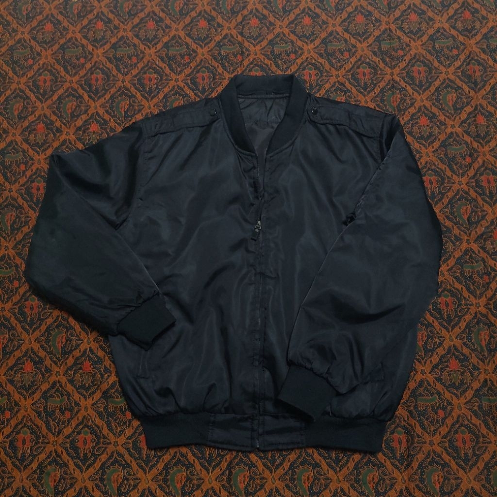 Jaket Bomber Keren Hitam Pekat Tebal