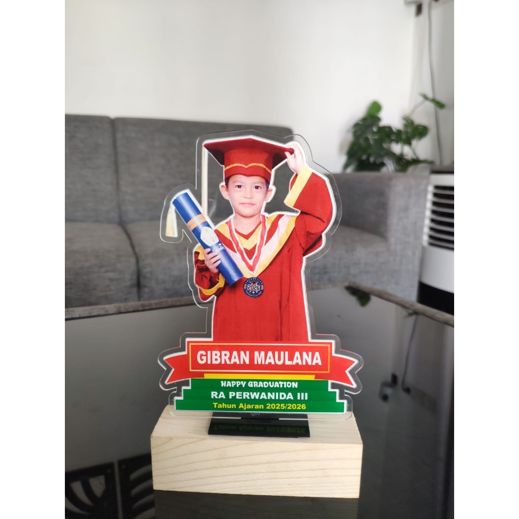 Plakat Akrilik Tema Graduation Custom Foto Nama / Vandel Aesthetic Kenang Kenangan Kelulusan Sekolah