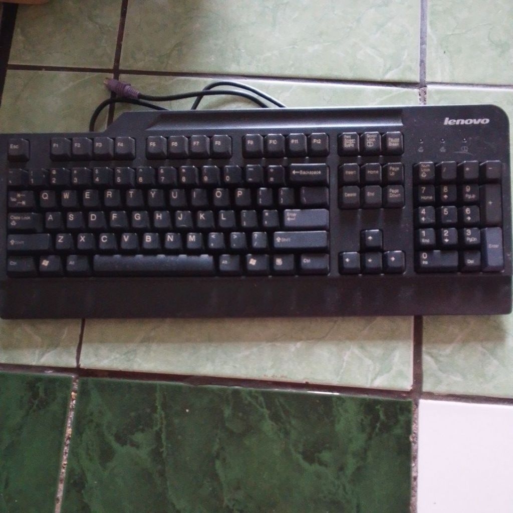 keyboard PS2 lenovo RUSAK