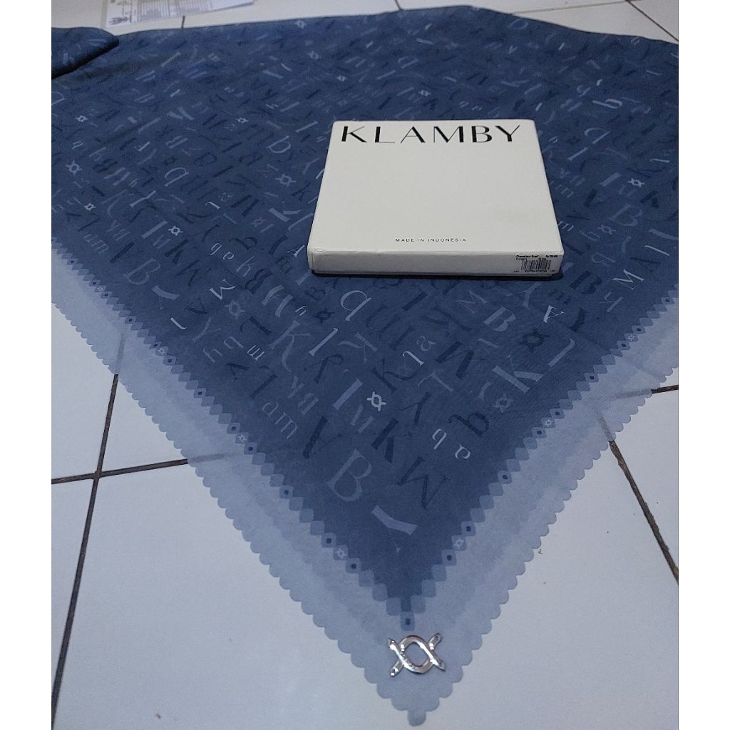PRELOVED pl Klamby //Scarf Klamby //WEARING KLAMBY_hijab wearing klamby Original_(Baca Deskripsi_// 