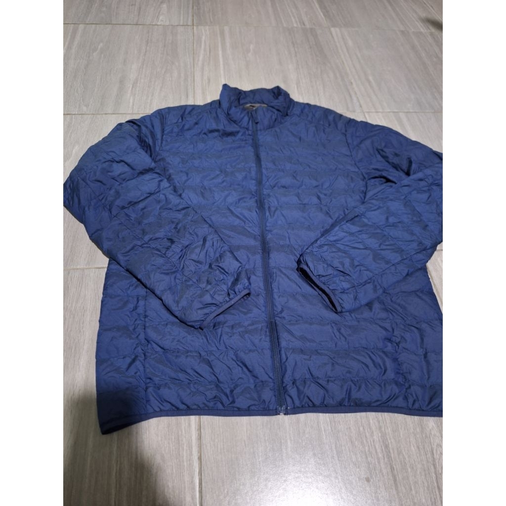 Preloved Jaket bulu angsa brand Size L