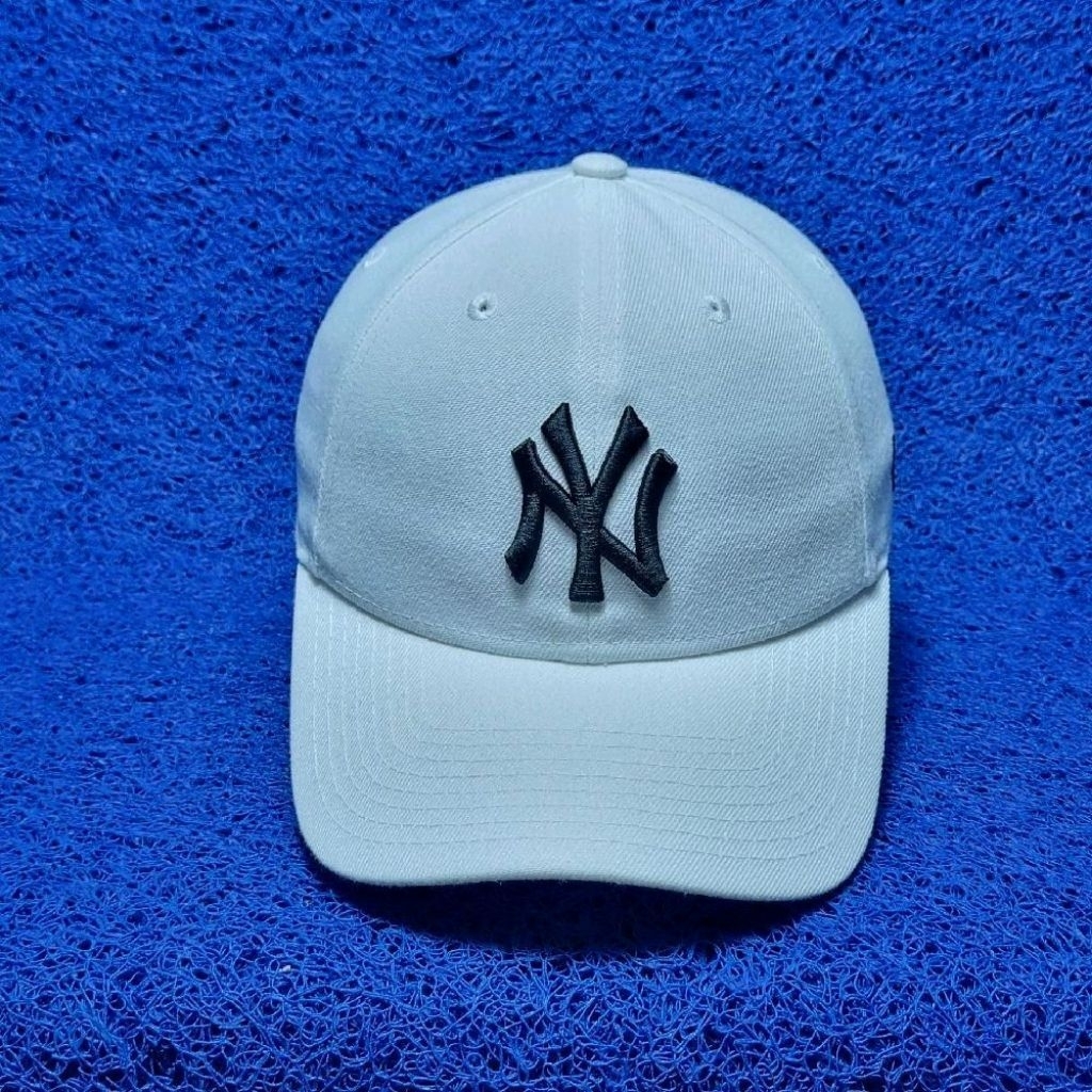 topi NY yankees putih adjustable
