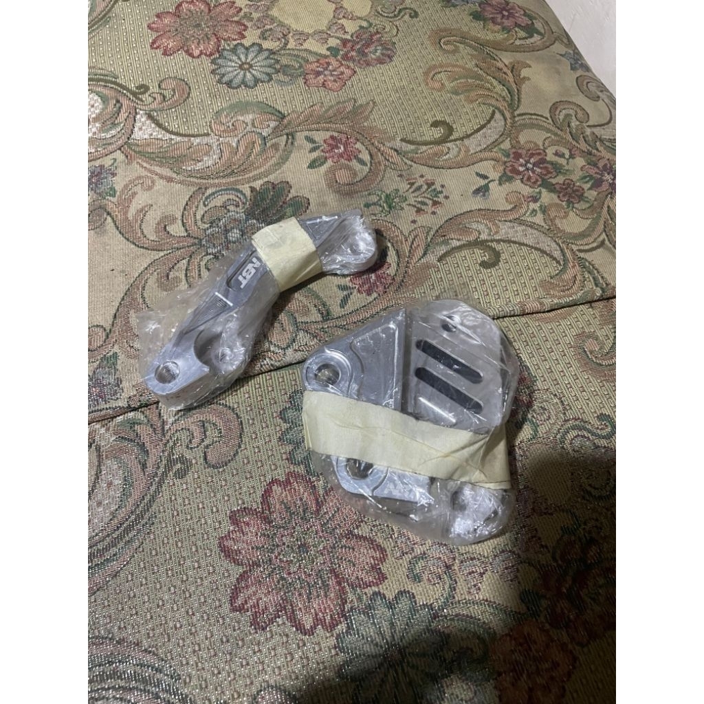 Bracket NBT Kaliper Brembo 4P & 2P Yamaha XMAX (D/B)