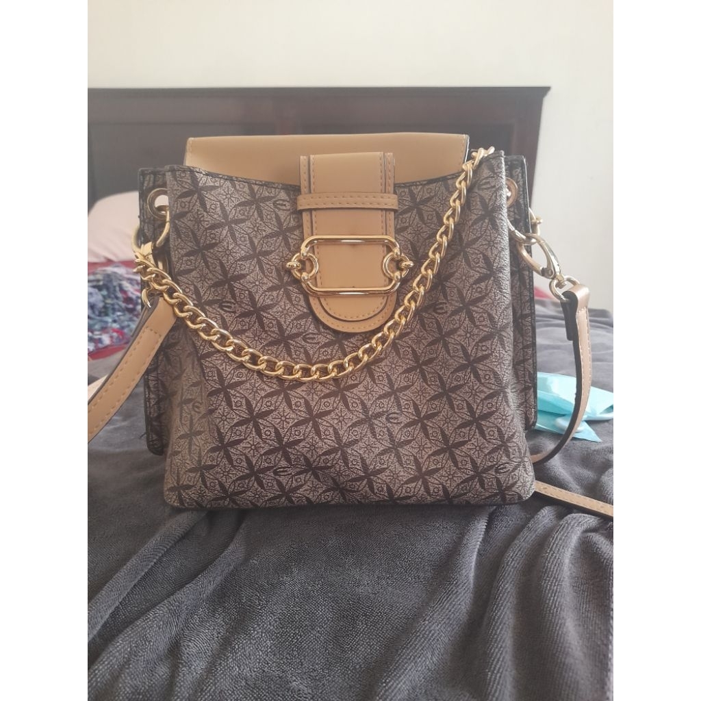 Elizabeth Tas Selempang Wanita Motif