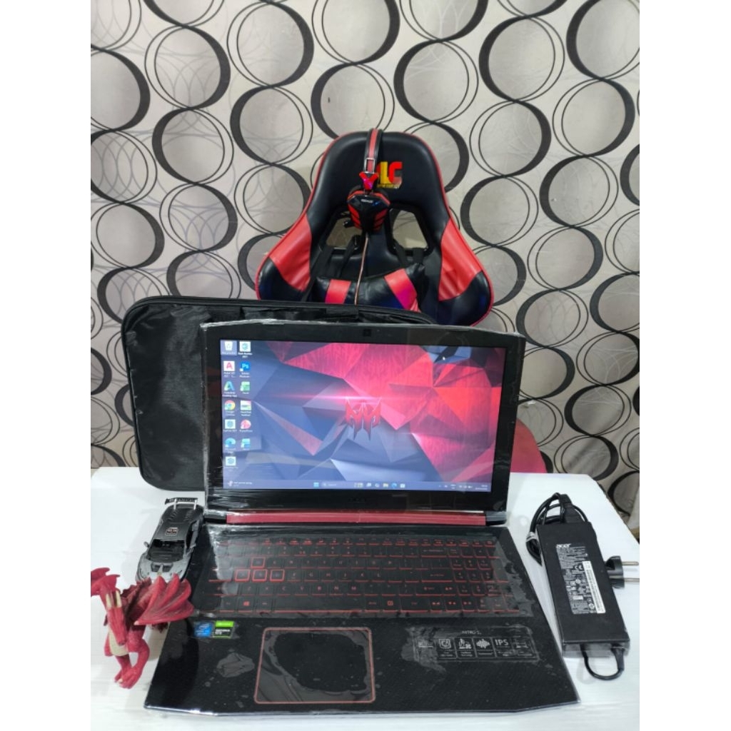 Laptop Gaming Acer Nitro PREDATOR Core i7 RAM 16Gb SSD 512Gb NVIDIA GTX