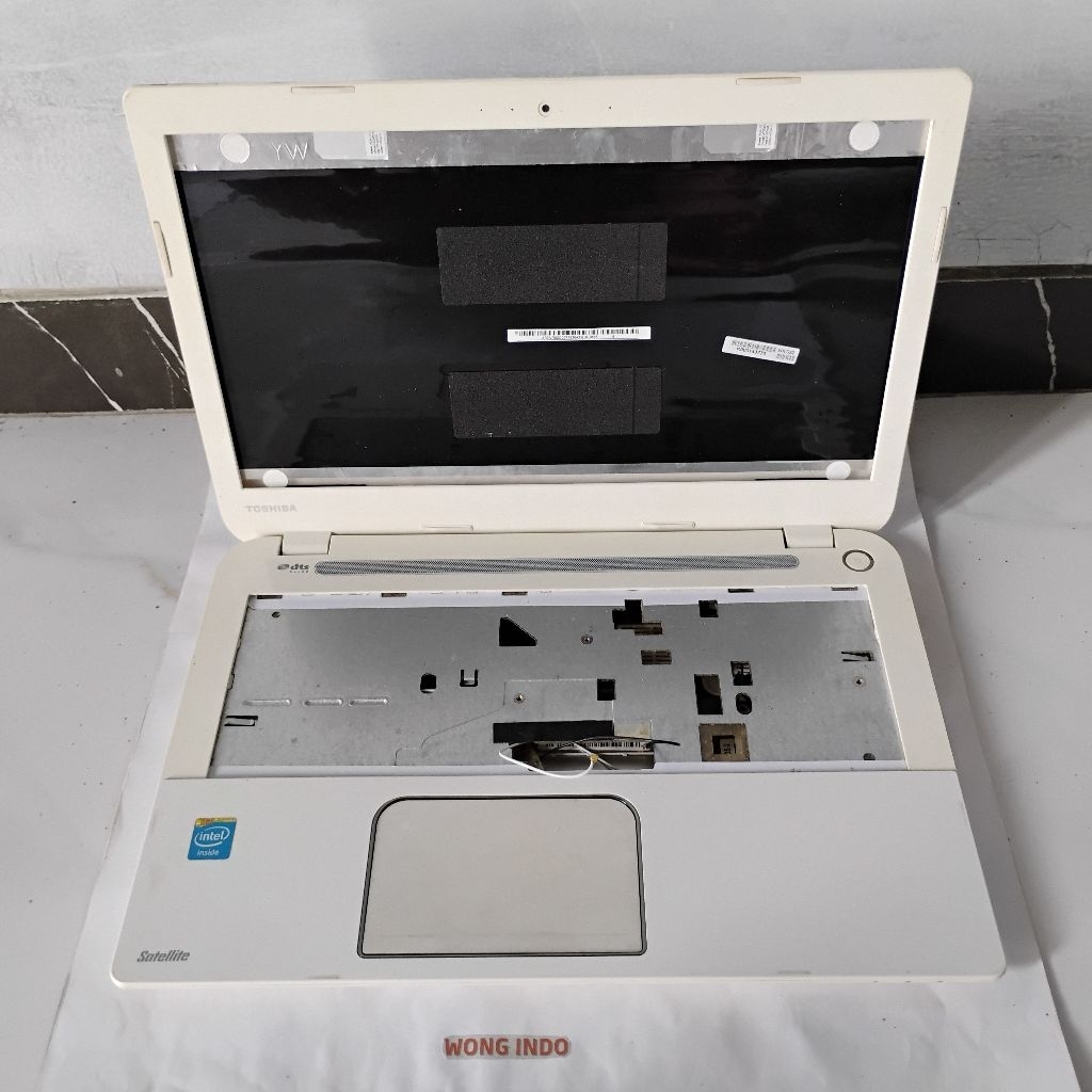 Casing laptop Toshiba satellite L40-A L40-D L45-A L45-D