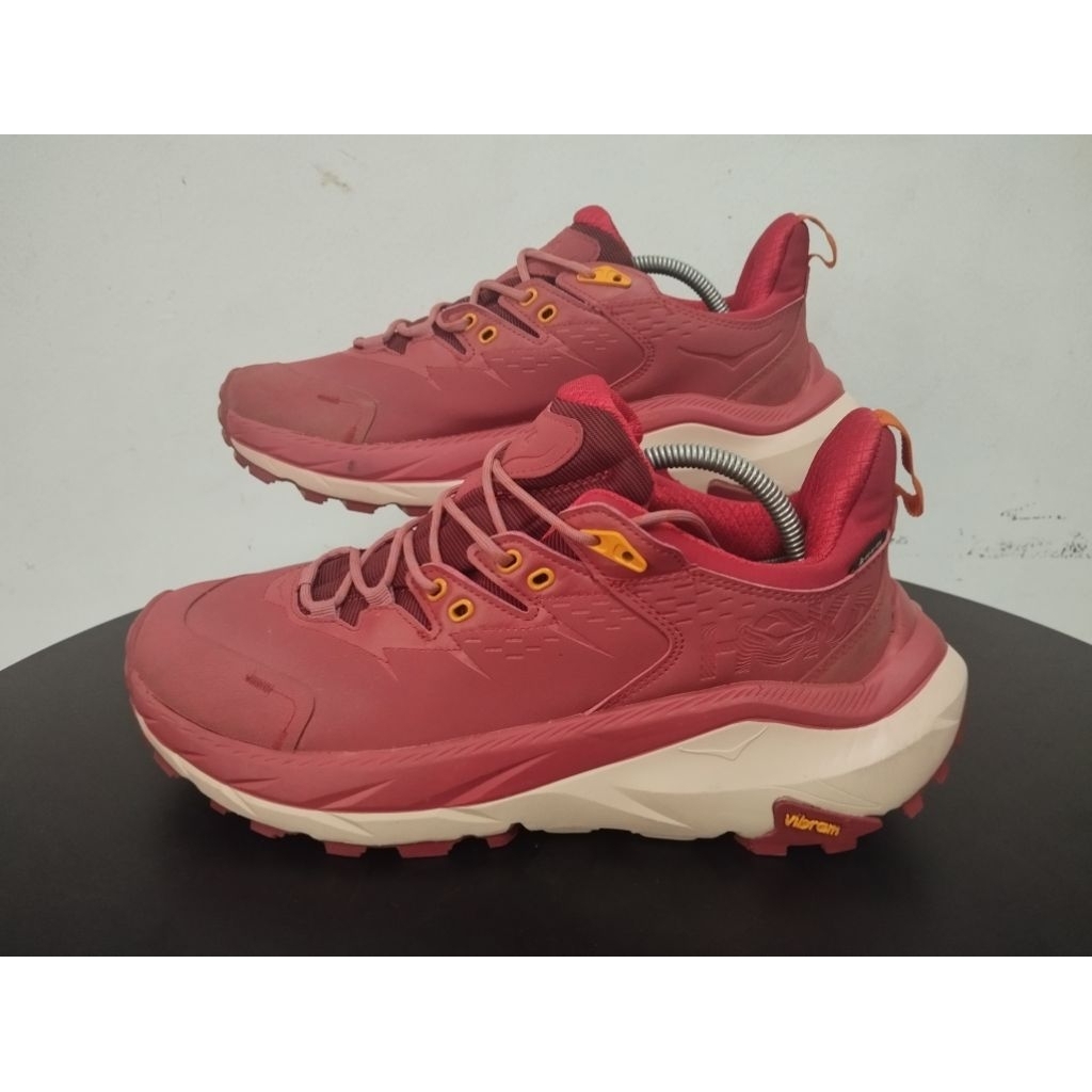 Hoka Vibram