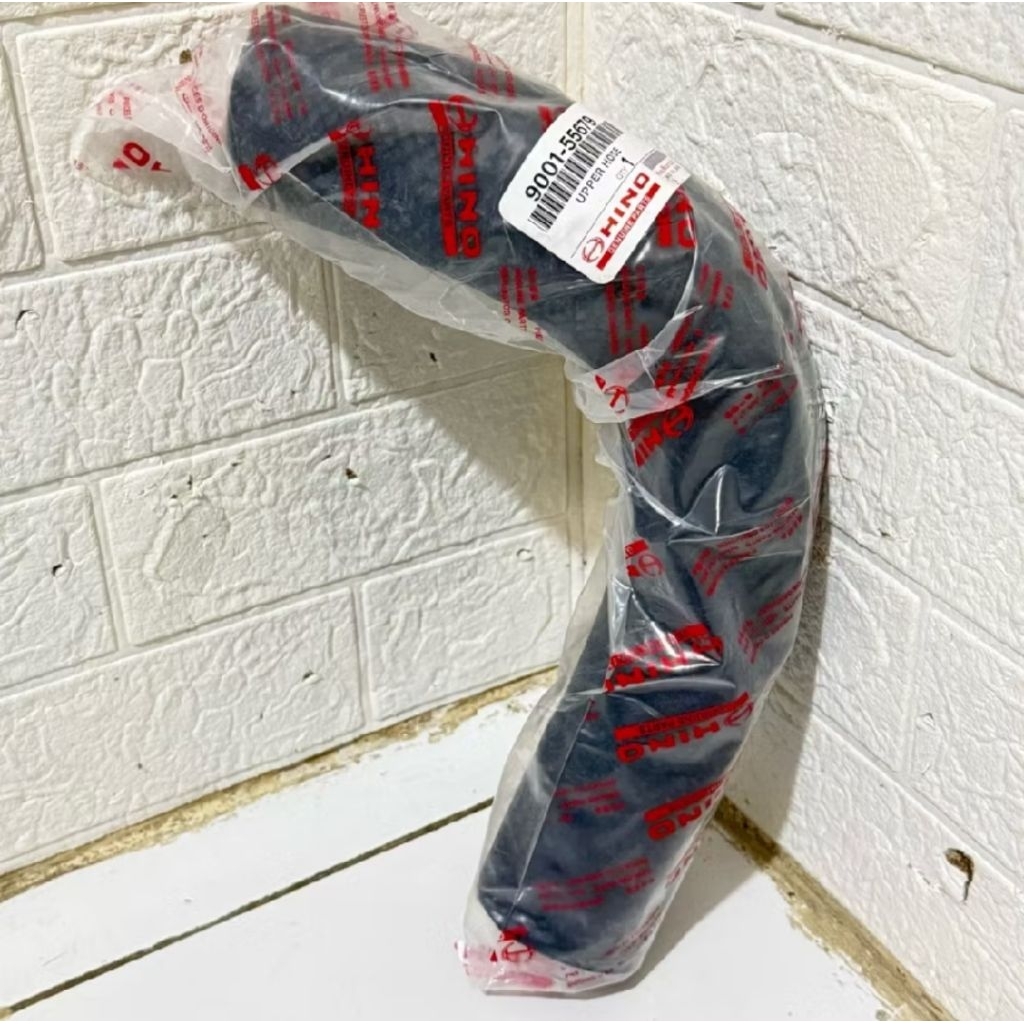 SELANG RADIATOR ATAS UPPER RADIATOR HOSE RADIATOR 9001-55679 HINO LOHAN FM260TI FG210 FG260 JO8C GEN