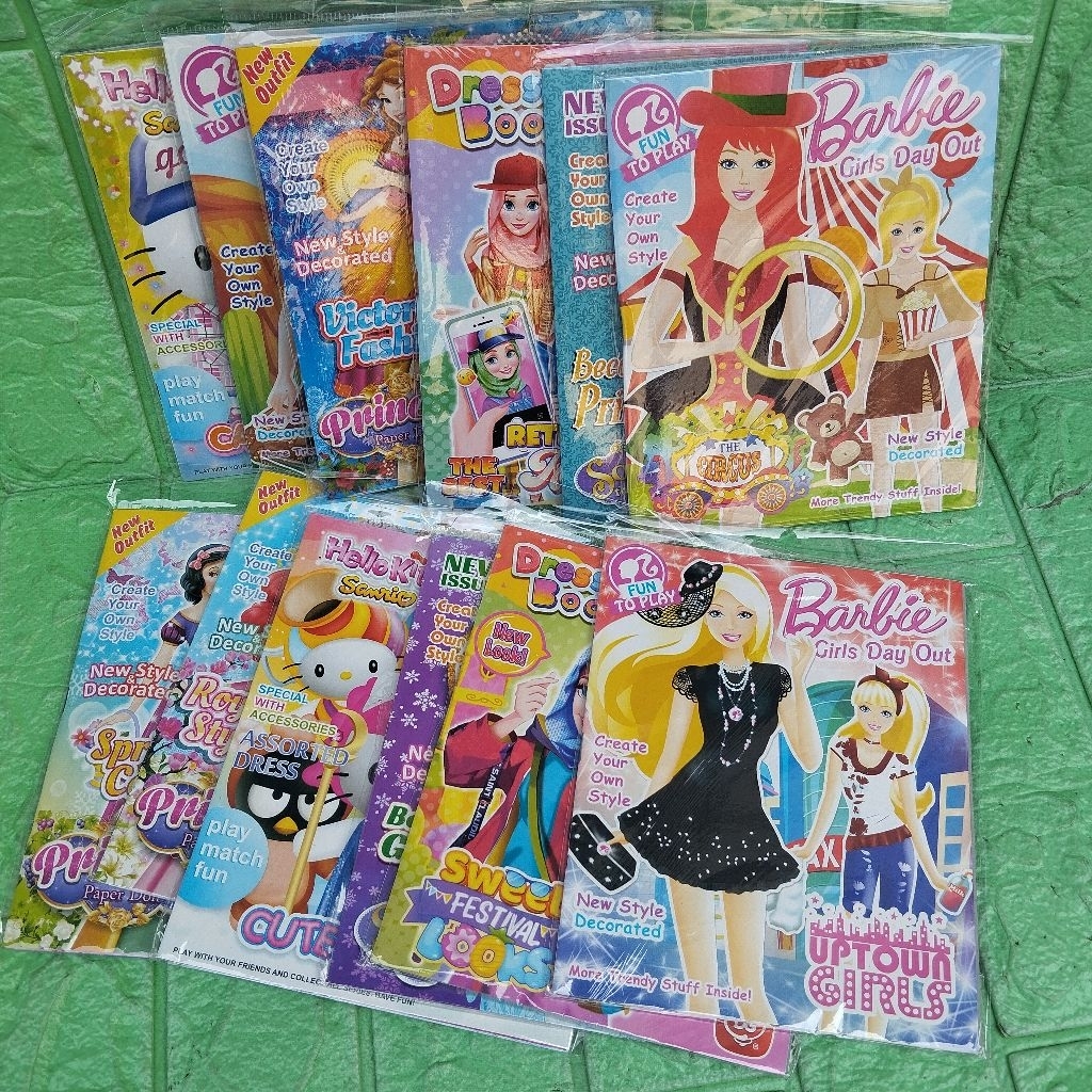 Mainan Seni Buku BP Bongkar Pasang Karakter Kitty Barby Princes Dll Paper Doll Dres Up Baju Bajuan D