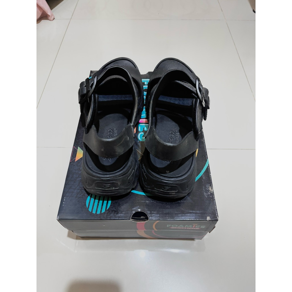 Skechers Luxe Foamies