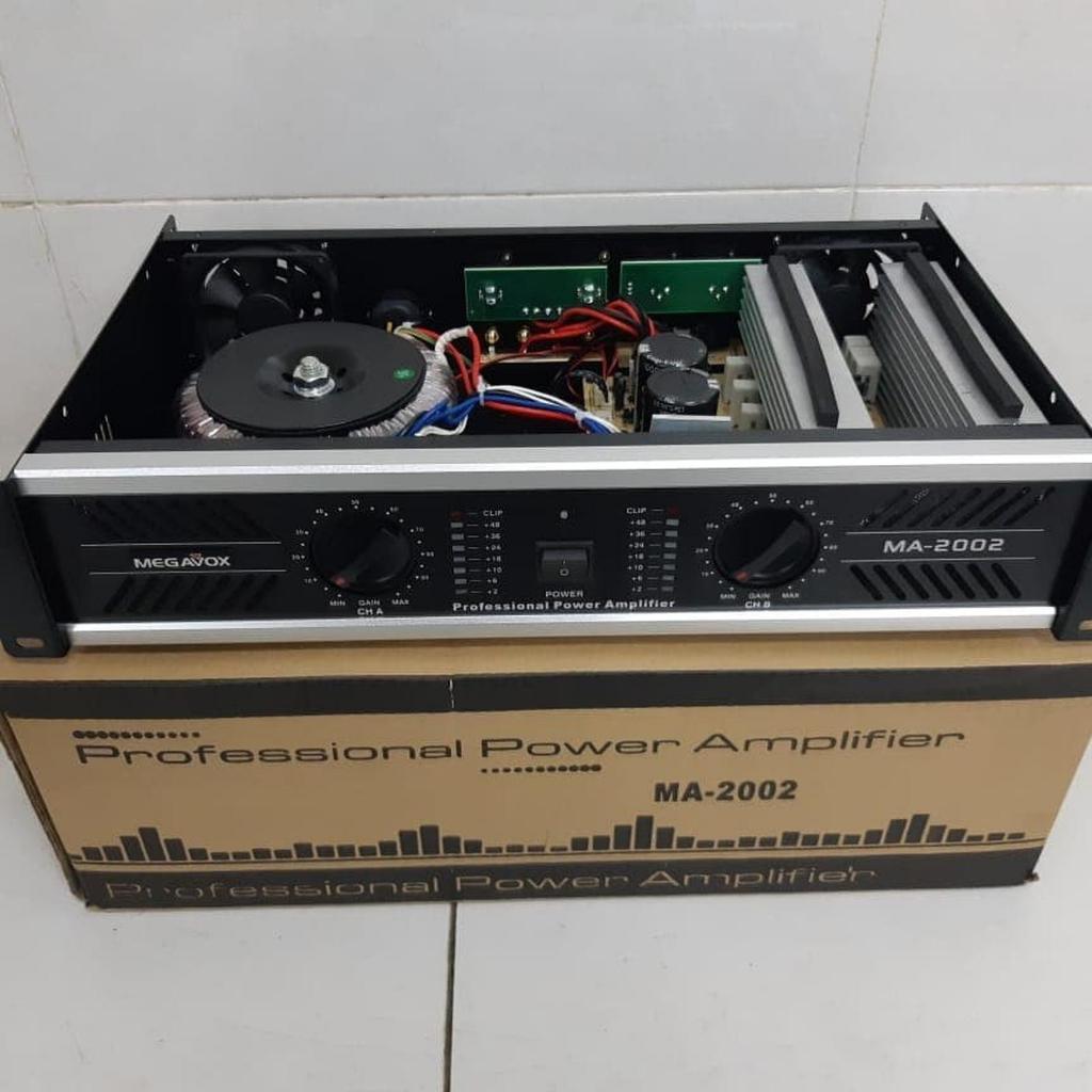 POWER AMPLIFIER MEGAVOX MA2002N/MA 2002N 2 X 2000 WATT ( BISA COD )