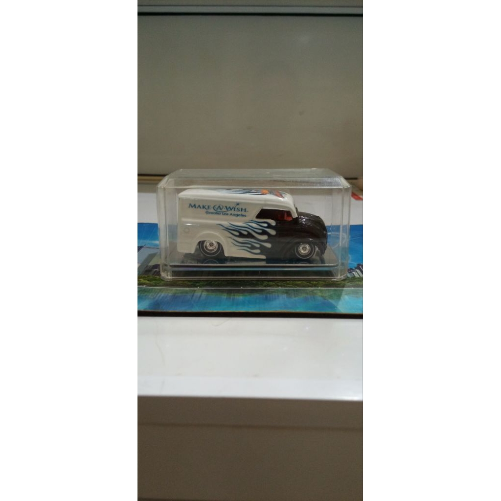hotwheels Dairy Delivery LA Convention