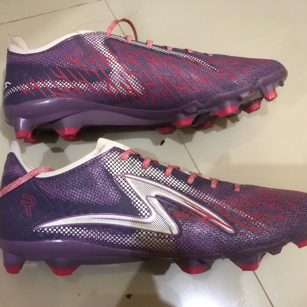 Specs Carnage FG Sepatu Bola Original Second Mint Condition