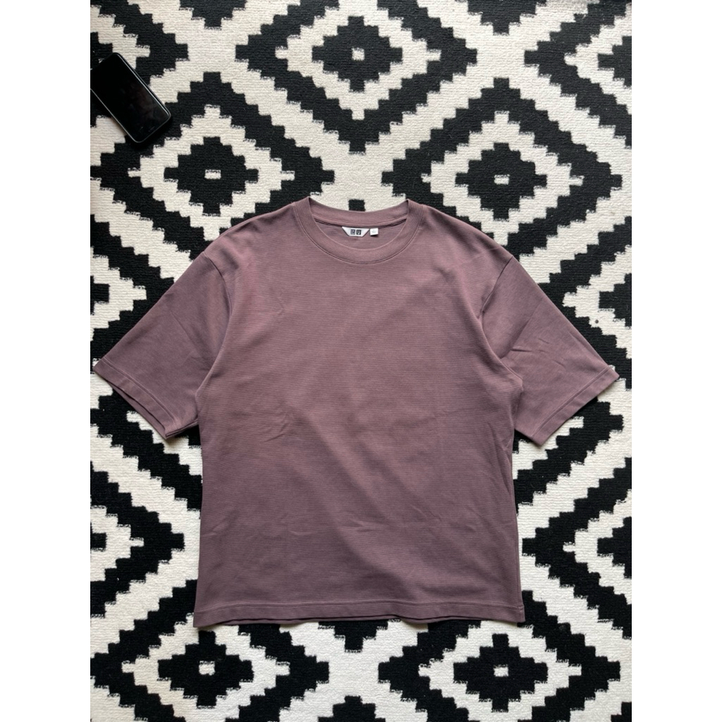tshirt uniqlo airism size L