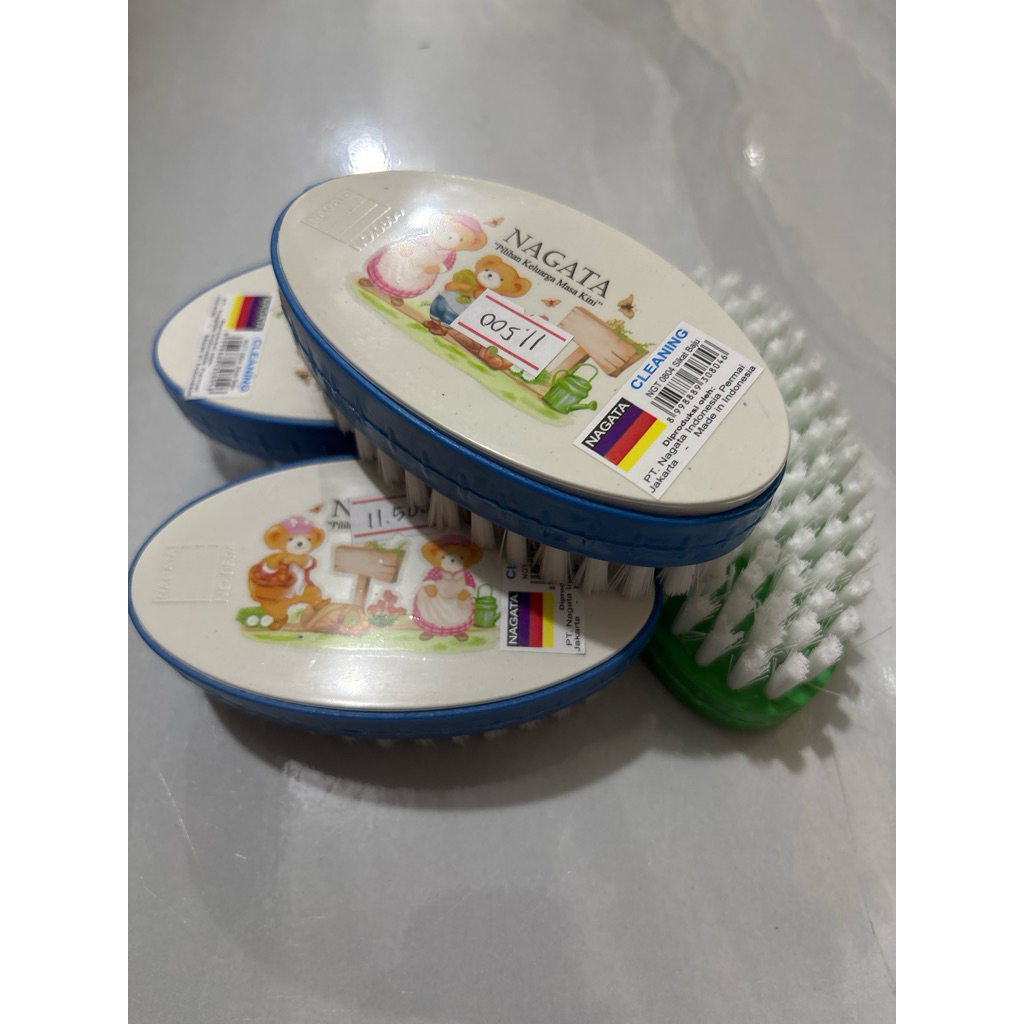 SIKAT BAJU NAGATA OVAL PLASTIK