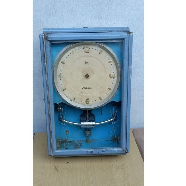 jam dinding magner japan elektro-magnetis mati jadul antik vintage