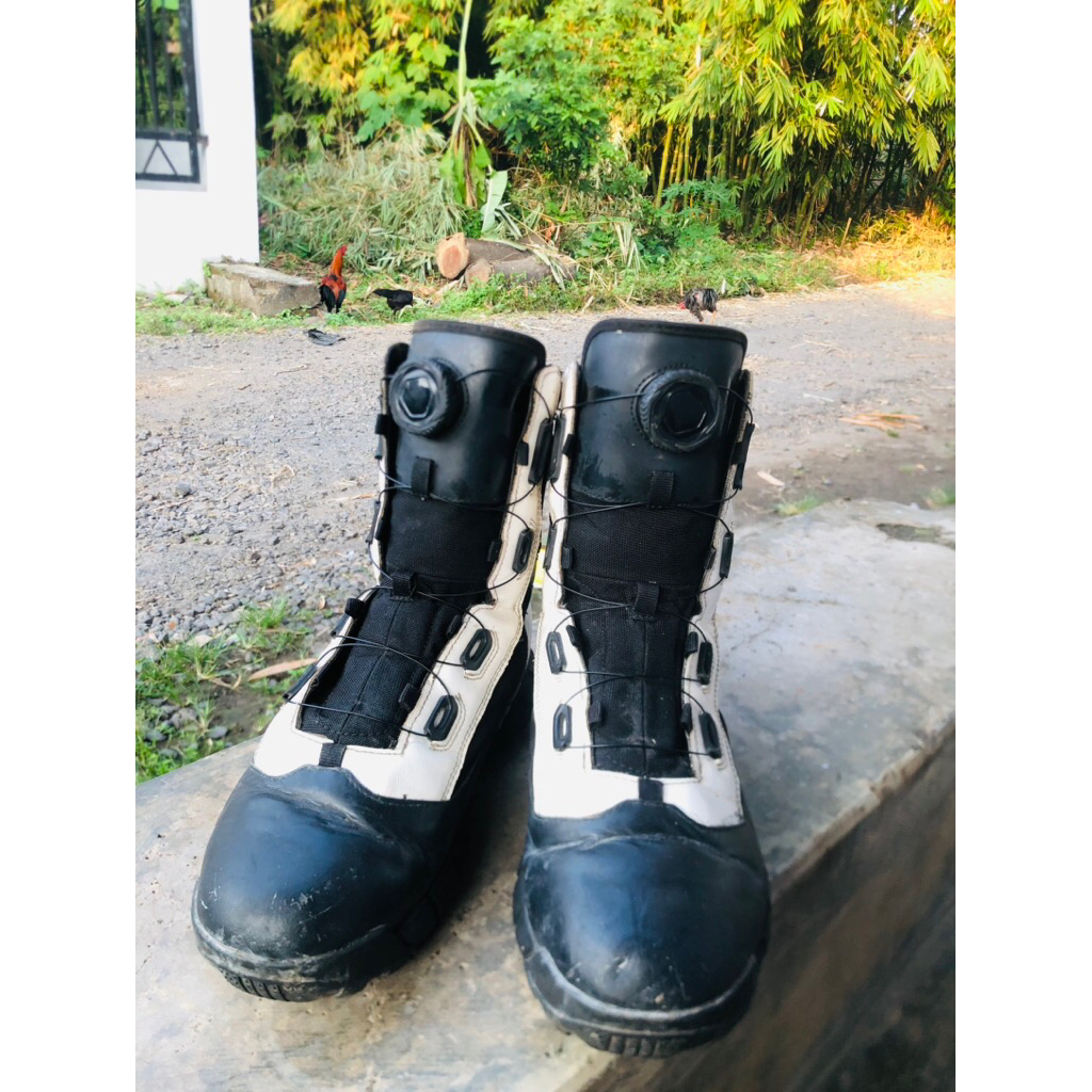 sepatu pdl provos tali putar ori uk41