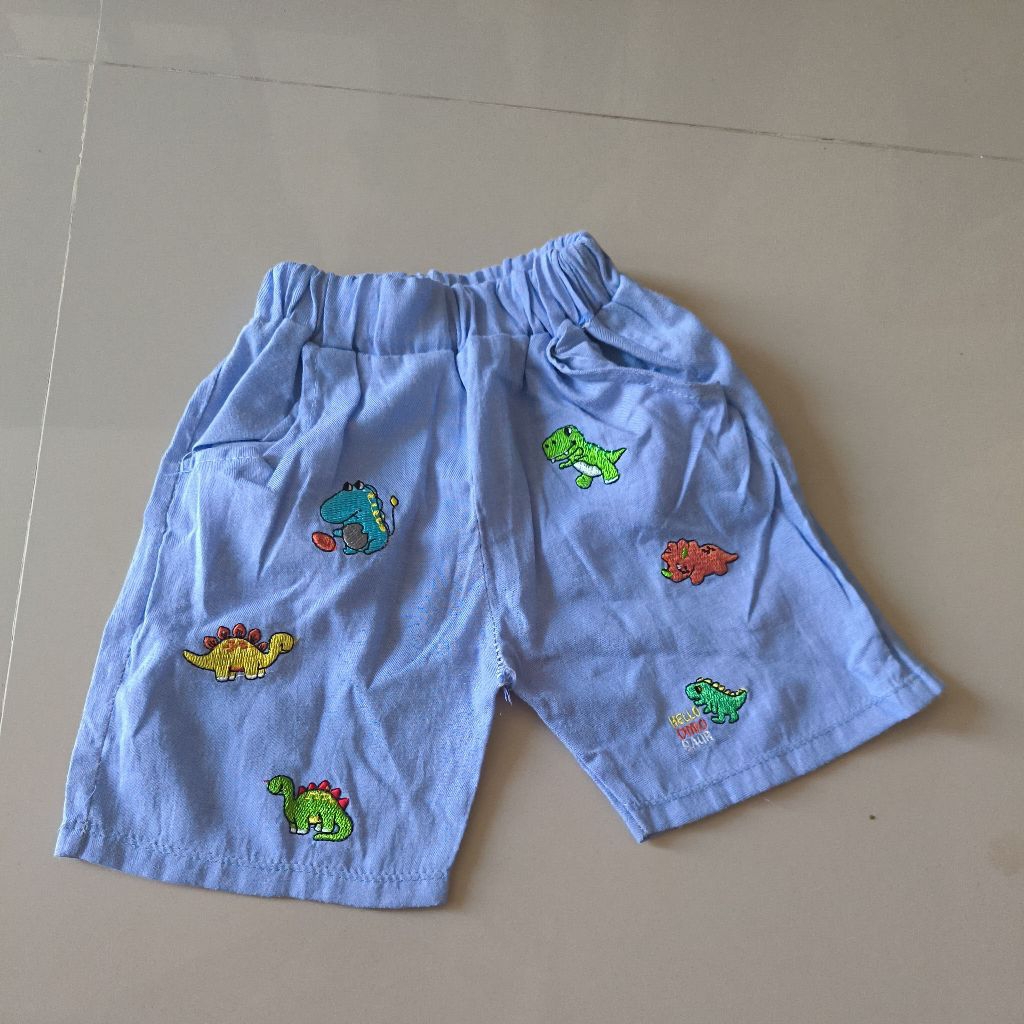 celana santai anak2 cakep bahannya bekas bagus