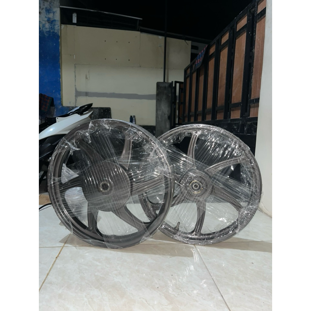 velg Vnd six star pnp all mio 125
