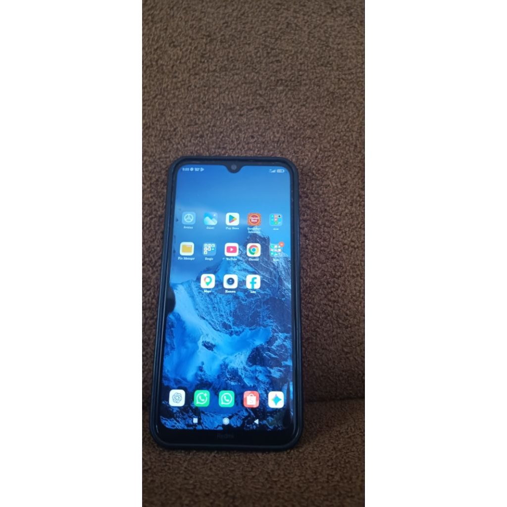 Handphone Xiaomi Redmi note 8 4 64 seken Lcd ORI minusan